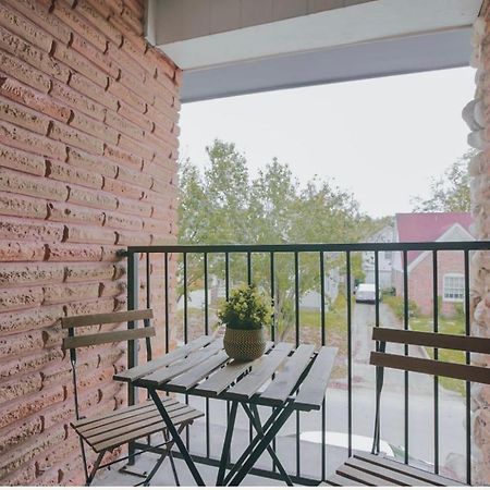 Enticing 1Br Apartment In The Heart Of The Heights Houston Exterior foto