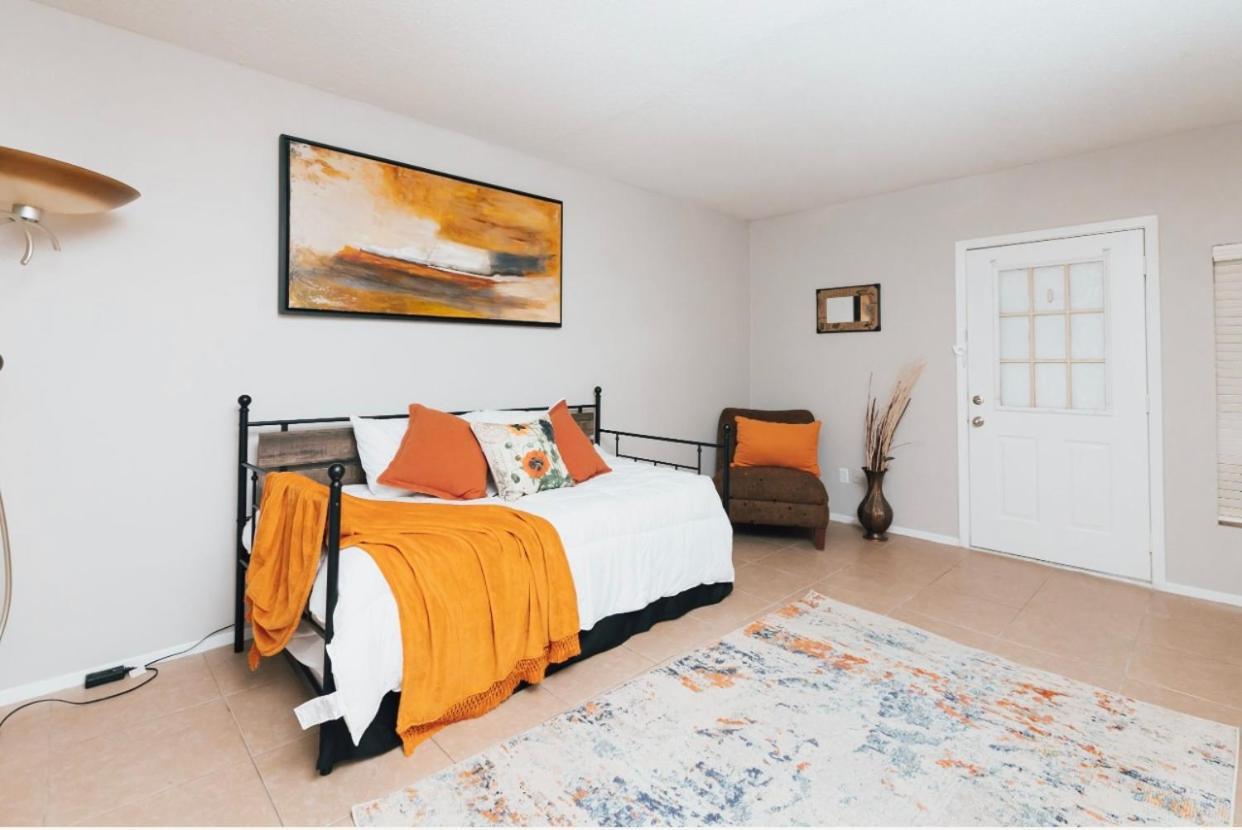 Enticing 1Br Apartment In The Heart Of The Heights Houston Exterior foto